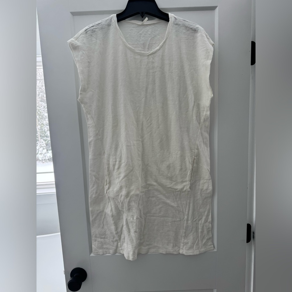 NWT hello nite tee shirt dress with pockets. Size small